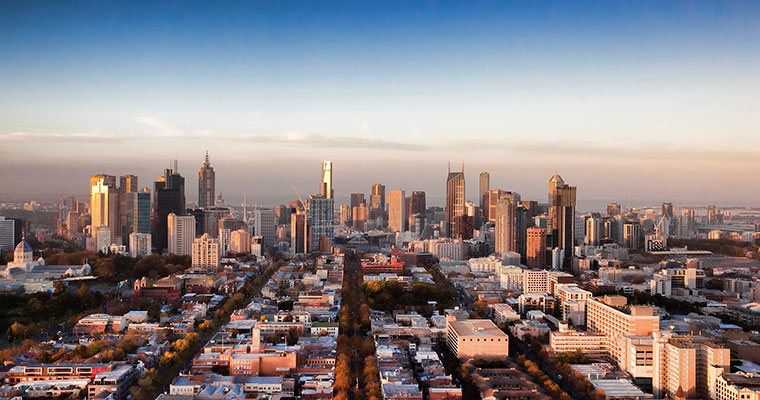 澳财长：澳大利亚必须接受移民并发展自由贸易繁荣