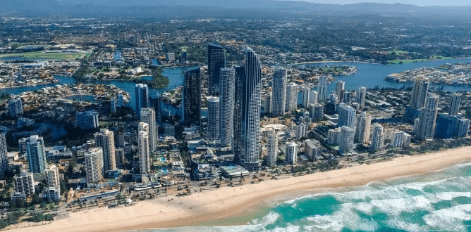 澳洲买房|黄金海岸房价为何涨幅惊人，专家分析背后原因