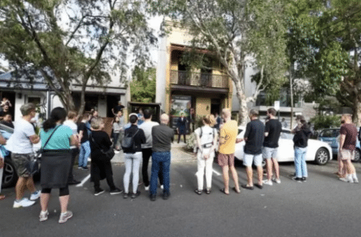 悉尼立屋及公寓拍卖中位价双双创下历史新高