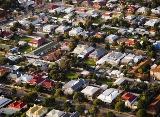 澳洲楼市，成交量涨33%！这类房产受买家青睐
