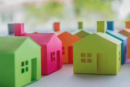 选择澳洲房地产中介时要看哪些？