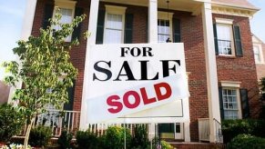 悉尼大公寓中位价远$100万！等等再买？也许只会导致更难买房！