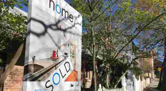 澳大利亚人从哪里来这么多钱买房？