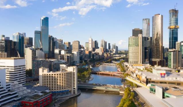 墨尔本中国人移民数据！平均33岁，31%选择入籍！10年来共6.6万人选择移民这里