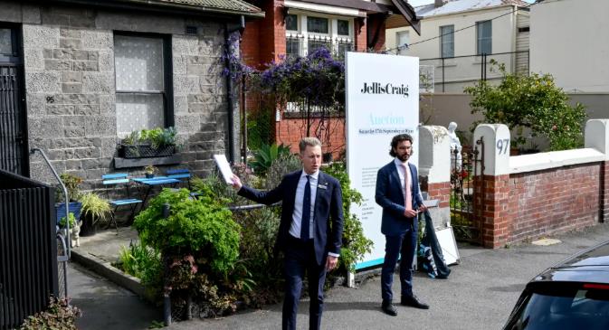 选举对住房成本意味着什么？​房地产价格和租金大幅上涨？