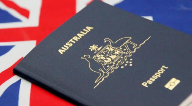 退出澳洲国籍后，我还有绿卡吗？
