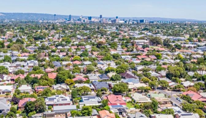 澳洲房价小幅上涨0.18%！房市低迷开始回暖？