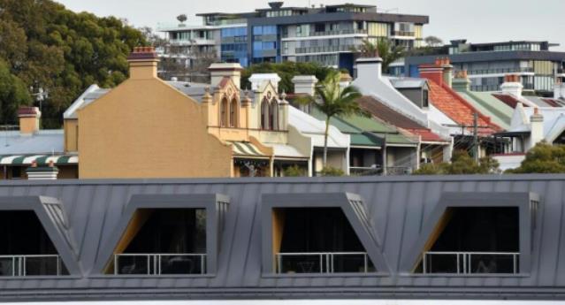  供应紧张推高公寓价格，公寓和房屋之间的价差将在未来几年缩小