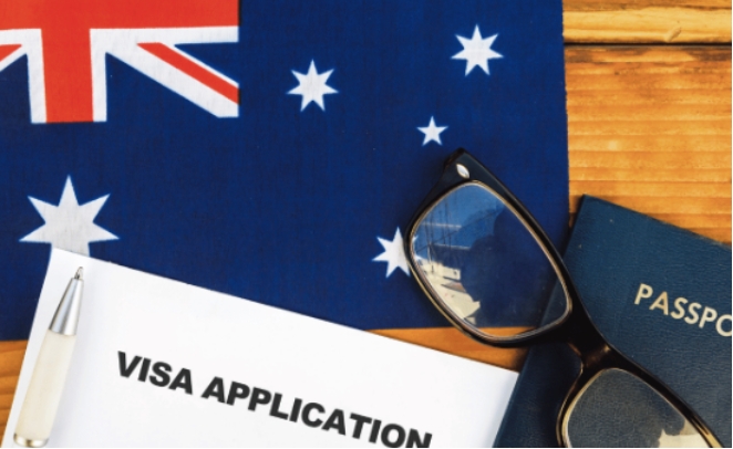 官宣！澳洲直接送PR，1.1万名额！月底一项签证也有重大调整，拿永居时间缩短！