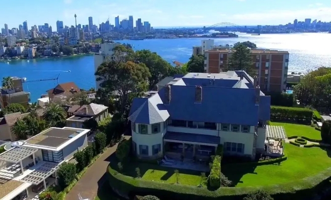 华语歌手田震将豪宅挂牌出售，悉尼派珀角的奢华生活梦想