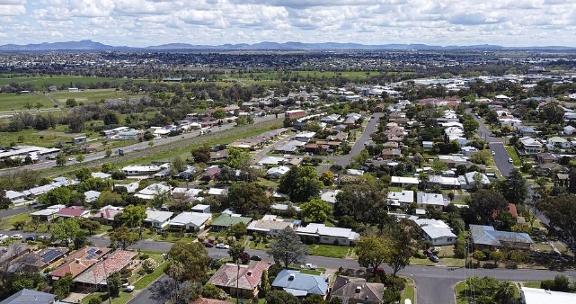 澳洲租房市场飙涨：市中心避而远之