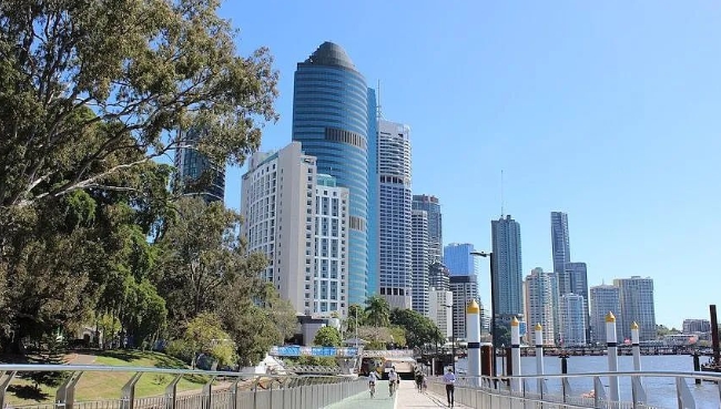 澳洲冬季楼市火热，房价持续走高！