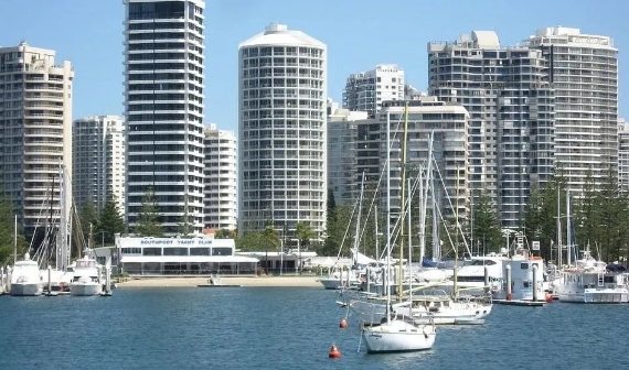 澳大利亚公寓市场：投资新机遇与收益潜力