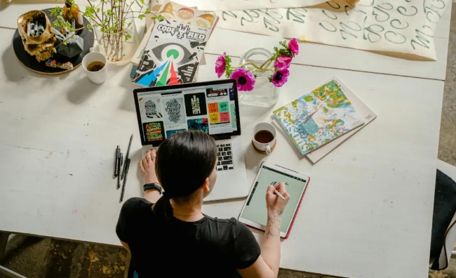 https://scms.jindingaus.com/澳洲移民职业推荐——平面设计师Graphic designer