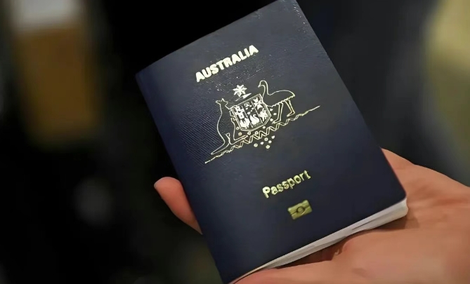 https://scms.jindingaus.com/澳洲签证政策重大调整：技术移民、学生签证和配偶签证的新变化
