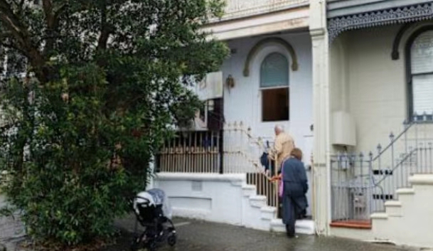 房价收入比逼近14倍：澳洲“上车”门槛创纪录，普通人还有哪些出路？