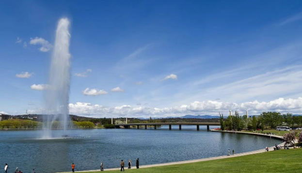 工资“不值钱”的城市竟是黄金海岸？——2025澳洲生活成本红黑榜全解读