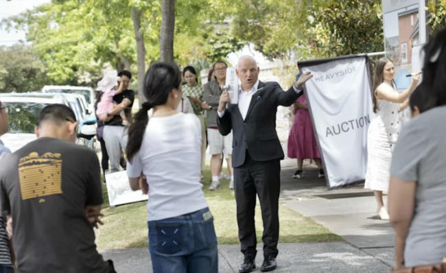 高杠杆买房者承压：逾期率创新高，降息难解燃眉之急