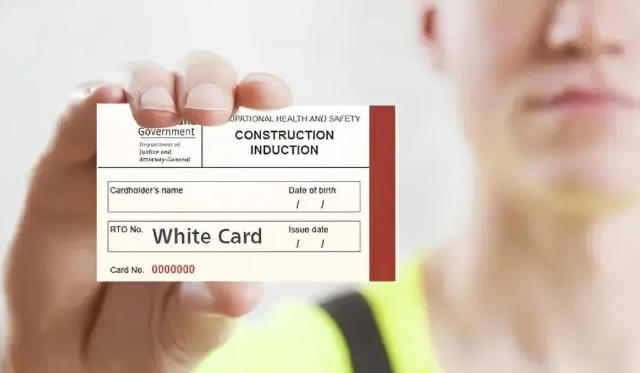 “48澳元/小时,缺口9万!”澳洲地板安装工成“金蓝领”,技术+白卡=偏远地区更快晋升高薪