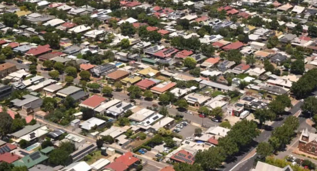五年涨200%，澳洲200个区房价翻倍真相揭秘