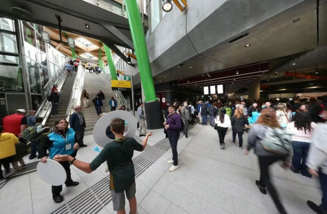 【澳洲·新闻】历史性一刻！墨尔本Metro Tunnel正式运营，周末乘车免费