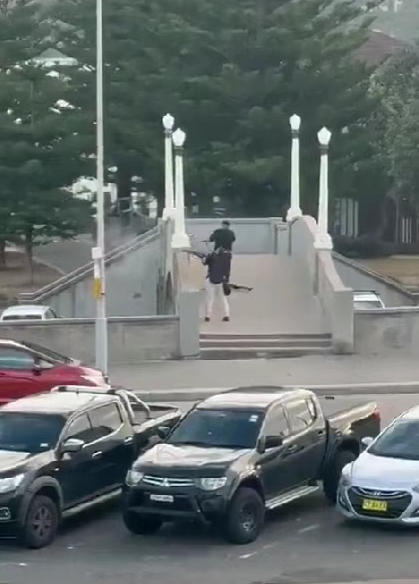 邦迪海滩枪声之后:一次极端悲剧,一次国家应急系统的全面体检