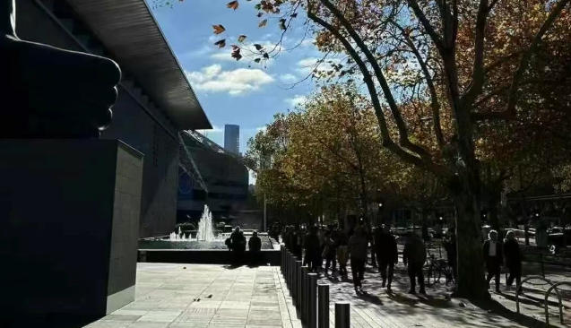 次赴澳？先把这8条&ldquo;隐形规则&rdquo;刻进心里&mdash;&mdash;时差、左行、拍照禁忌一次说清