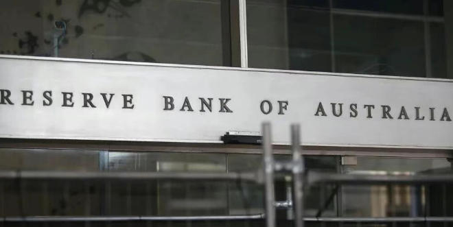 2025楼市“复盘”：三次降息托市、通胀成绊脚石，2026年还能涨8%吗？