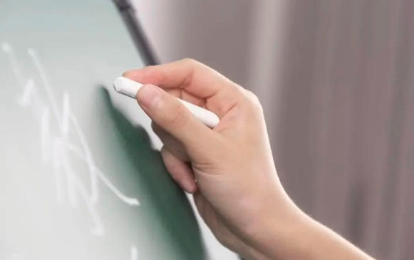 2025澳洲技术移民&ldquo;职业战场&rdquo;全图：幼教高分内卷、社工低分捡漏、技术蓝领悄悄超车