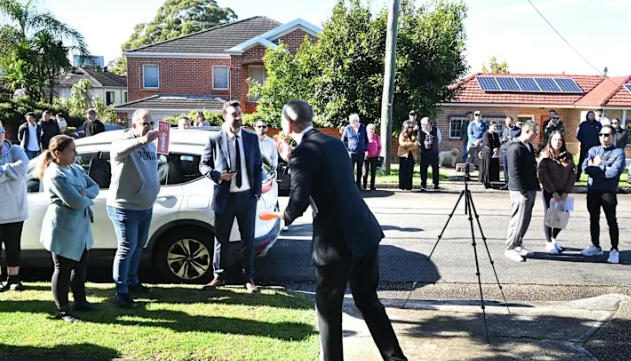 降息红利褪色，廉价房“逼空”领涨：2025澳洲楼市7.7%涨幅背后的冷暖图谱