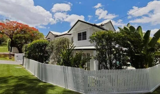 昆州住房危机加剧：每竣工一套住宅迎接近三名新居民，移民与建设失衡推高房价