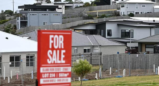 通胀“高烧”难退，澳洲加息预警拉响：房产投资者该如何应对利率新考？