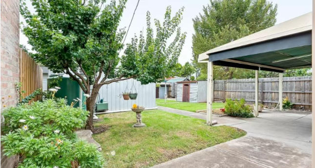 墨尔本房市新启示：当"花园美学"遇上"黄金地段"，谁才是溢价之王？