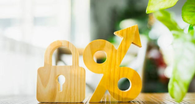 RBA再加息25个基点:市场情绪冰点下的理性应对与养老金税务避坑指南