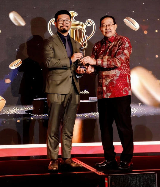 荣膺2025 Atlas销冠 闪耀见证 实力加冕