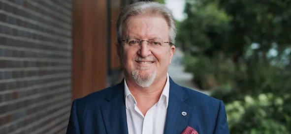 澳洲房贷行业深陷10亿澳元欺诈风暴：FBAA呼吁全面关停引荐机制